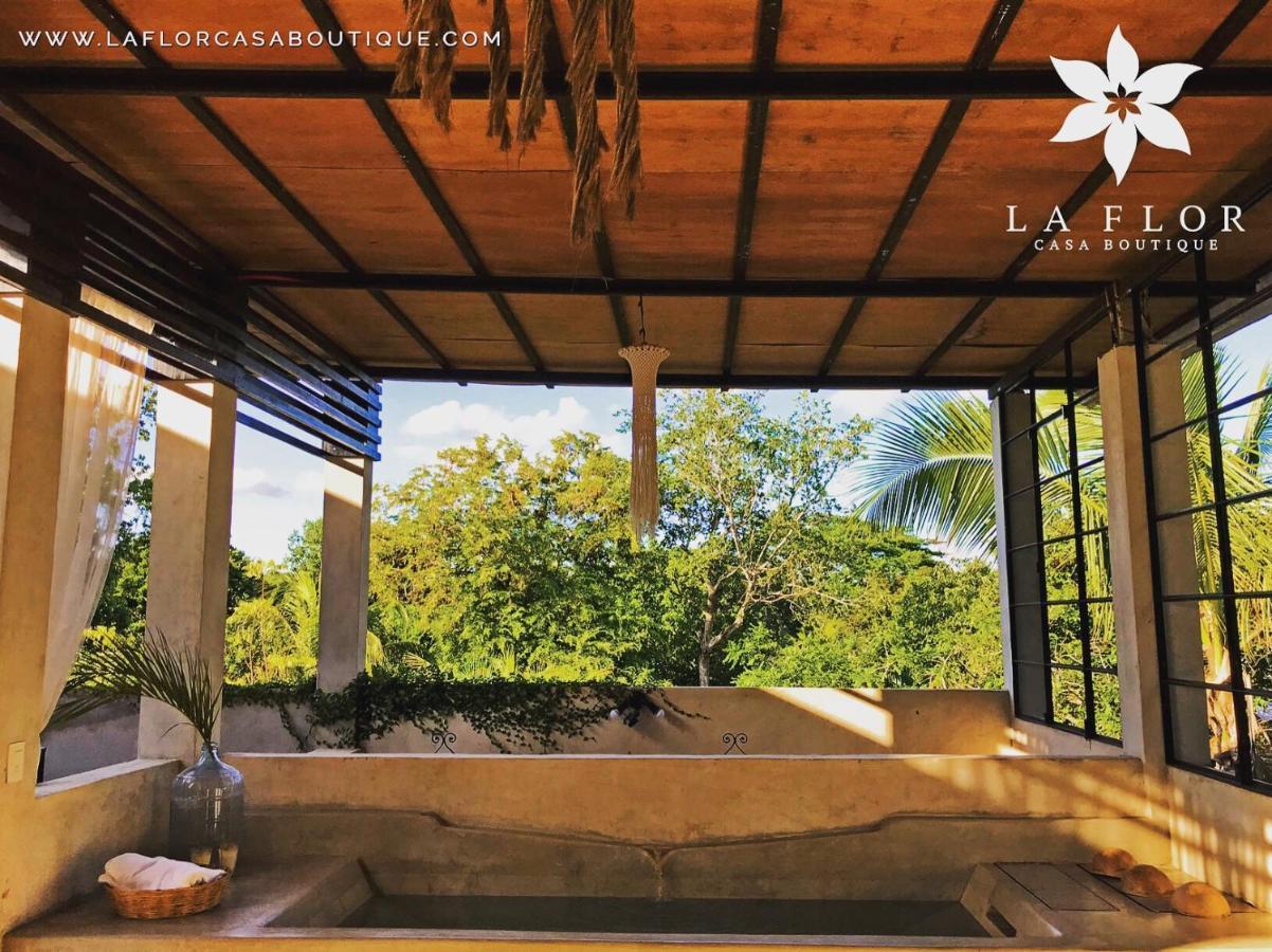 مبيت وإفطار فالادوليد La Flor Casa Boutique المظهر الخارجي الصورة
