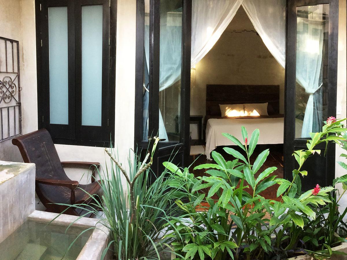 مبيت وإفطار فالادوليد La Flor Casa Boutique المظهر الخارجي الصورة
